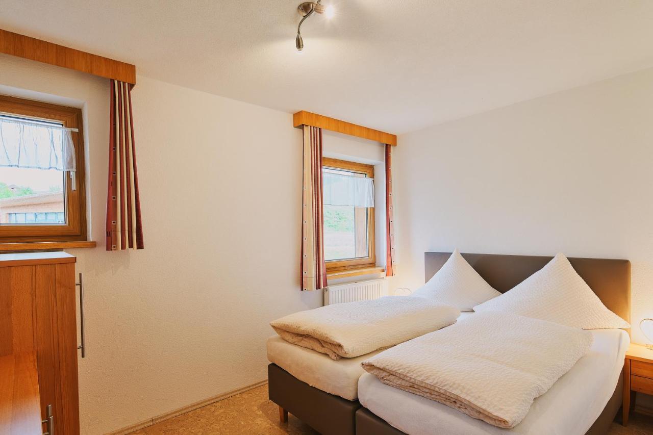 Appartement Haus Zitt à Grän Extérieur photo